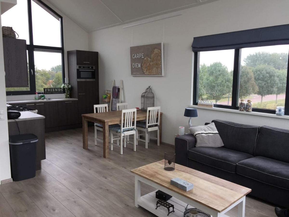 Lovely Holiday Home In Stavoren Near Frisian Lakes Екстериор снимка
