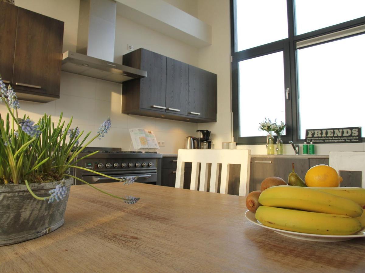 Lovely Holiday Home In Stavoren Near Frisian Lakes Екстериор снимка