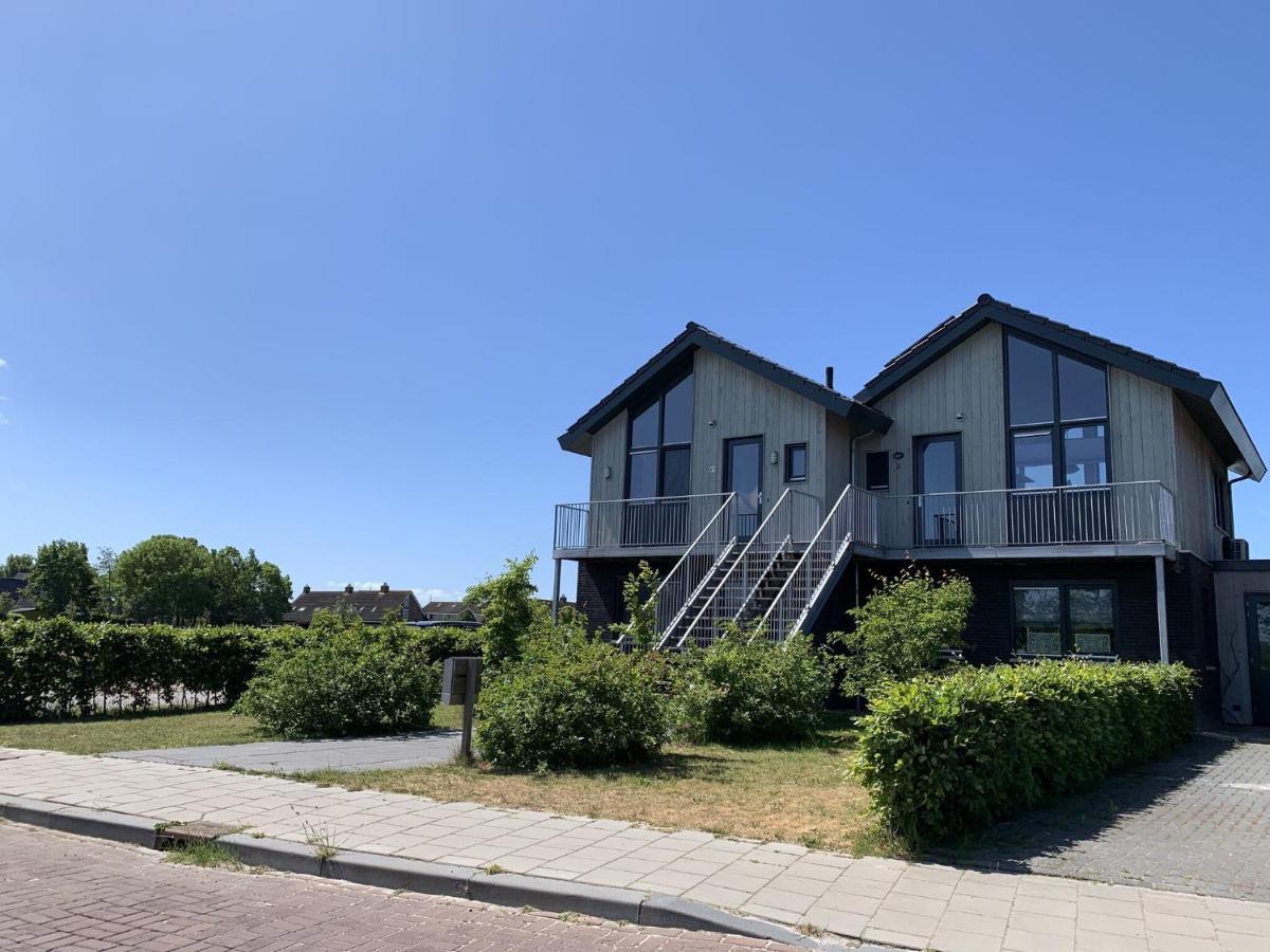 Lovely Holiday Home In Stavoren Near Frisian Lakes Екстериор снимка