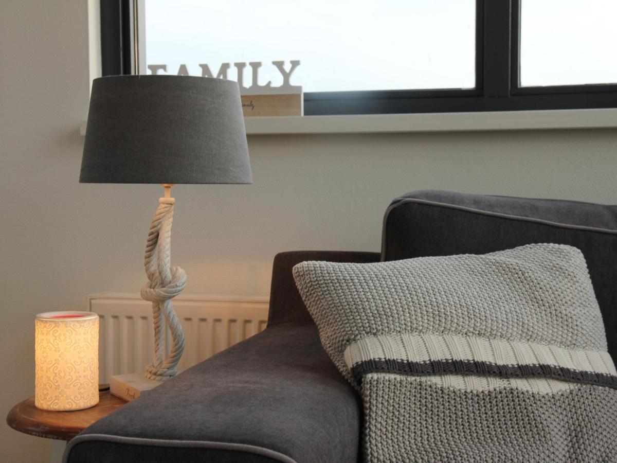 Lovely Holiday Home In Stavoren Near Frisian Lakes Екстериор снимка