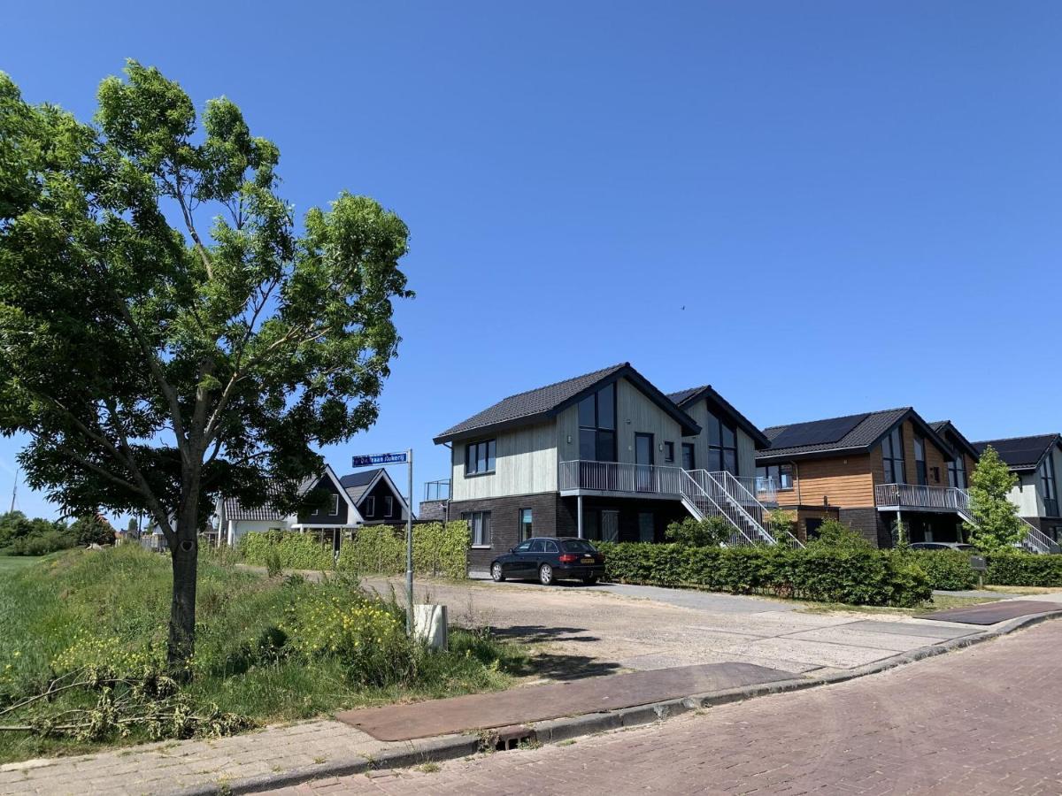 Lovely Holiday Home In Stavoren Near Frisian Lakes Екстериор снимка