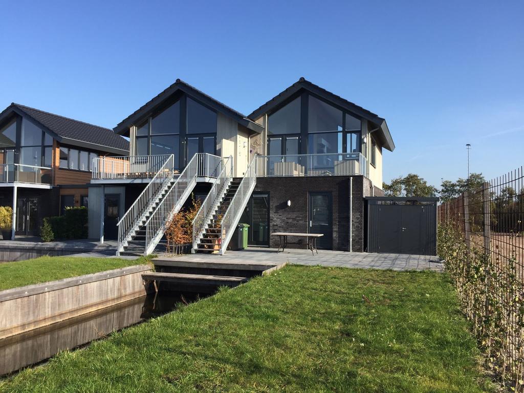 Lovely Holiday Home In Stavoren Near Frisian Lakes Екстериор снимка