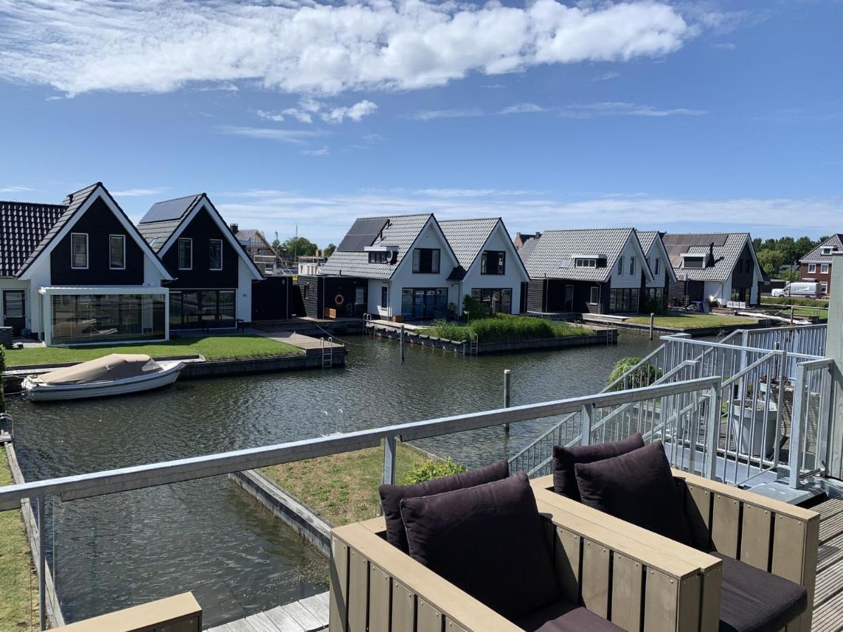 Lovely Holiday Home In Stavoren Near Frisian Lakes Екстериор снимка